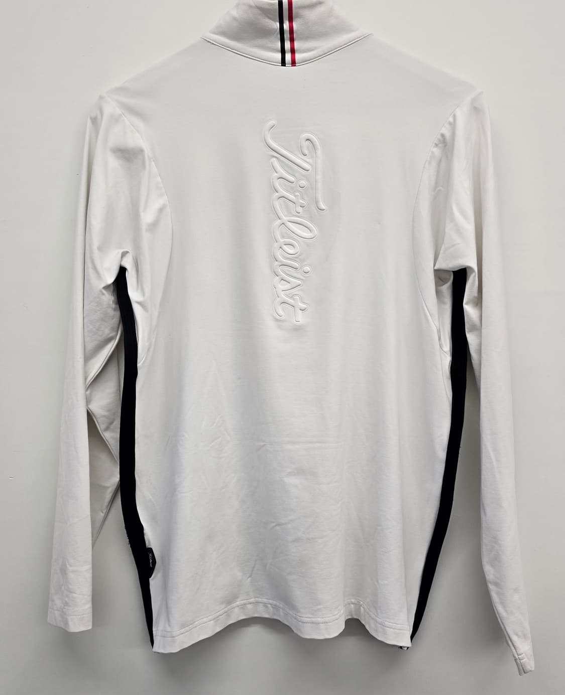 타이틀리스트 여성 골프웨어 반집업.
싸이즈 95 L
 상품이미지3