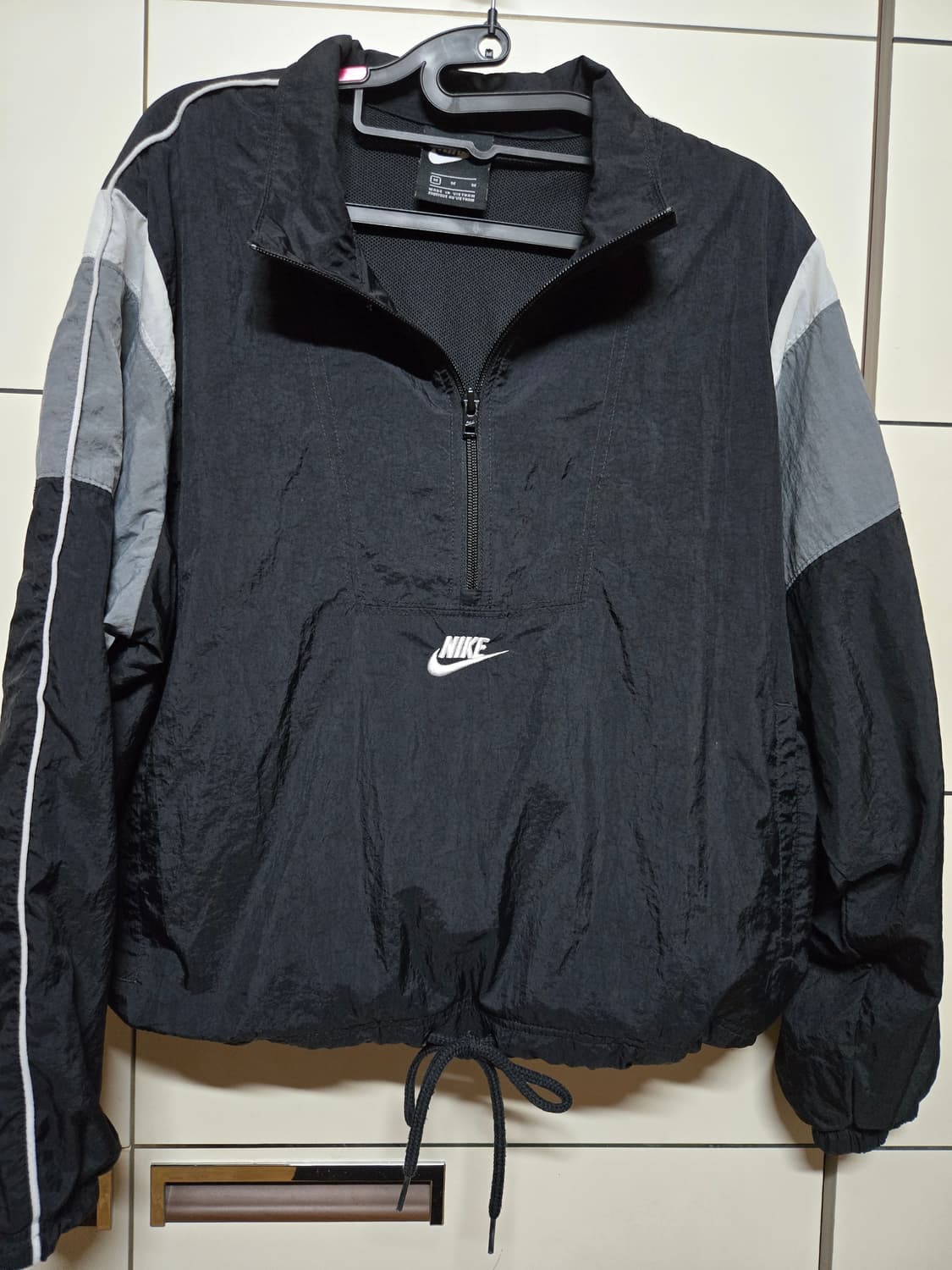 나이키 여성 우븐 아노락 바람막이 상품이미지1