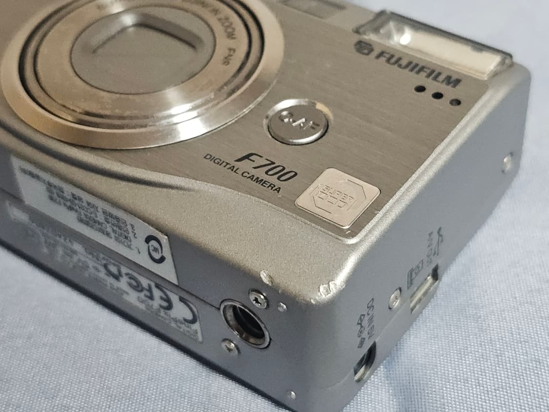 후지필름 파인픽스 F700 디지털카메라 상품이미지8