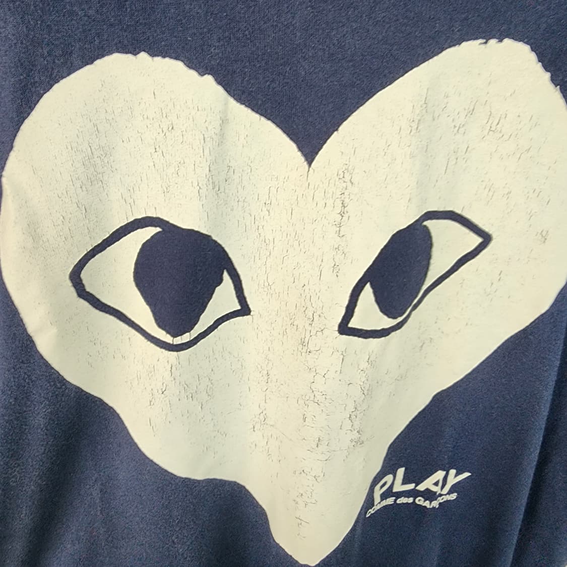 꼼데가르송 플레이 네이비 하트 반팔 티셔츠 상품이미지3