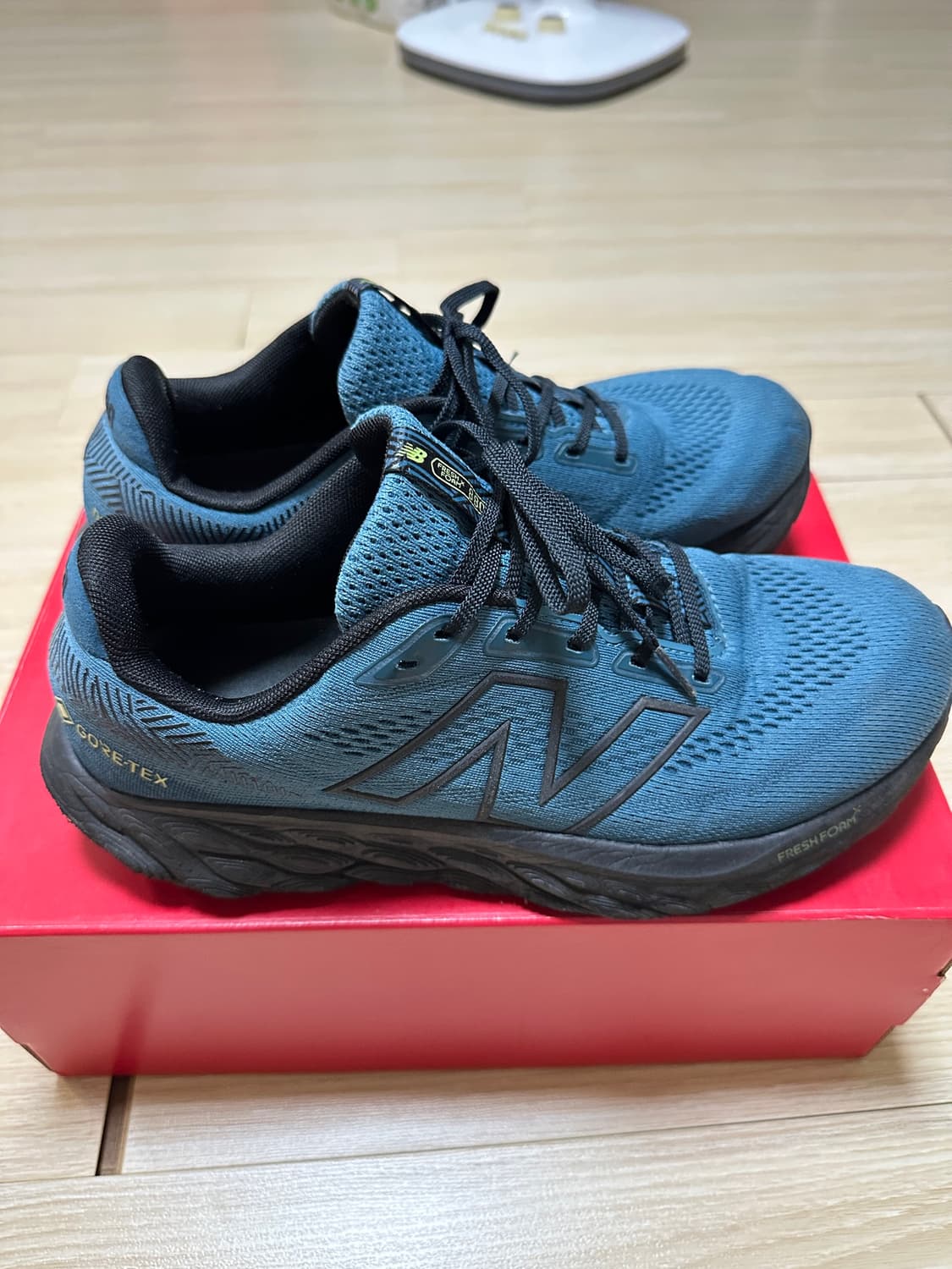 [275] New Balance 880v14 Gore-tex 2E  상품이미지4