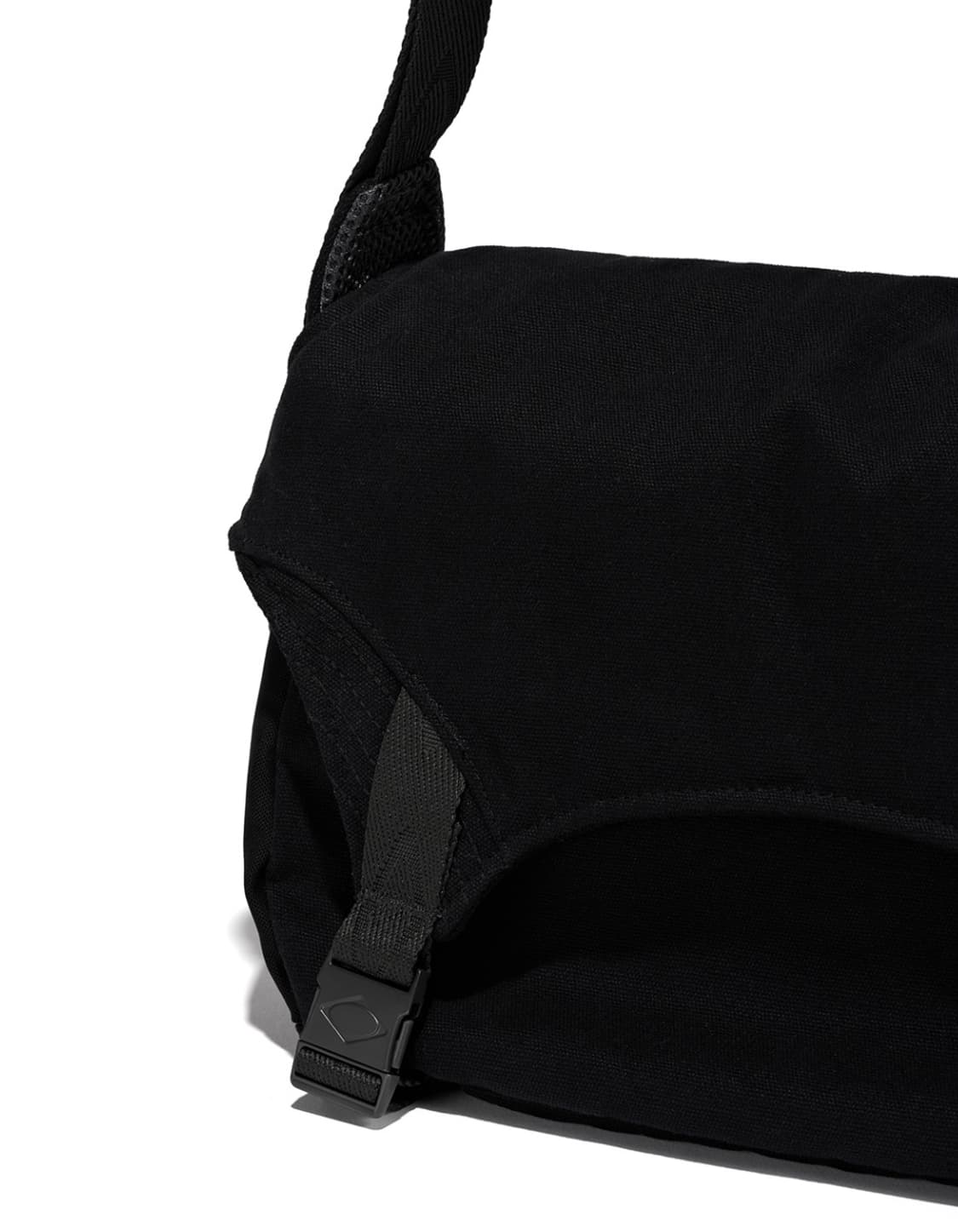 미스치프 MSCHF 크로스백 상품이미지3