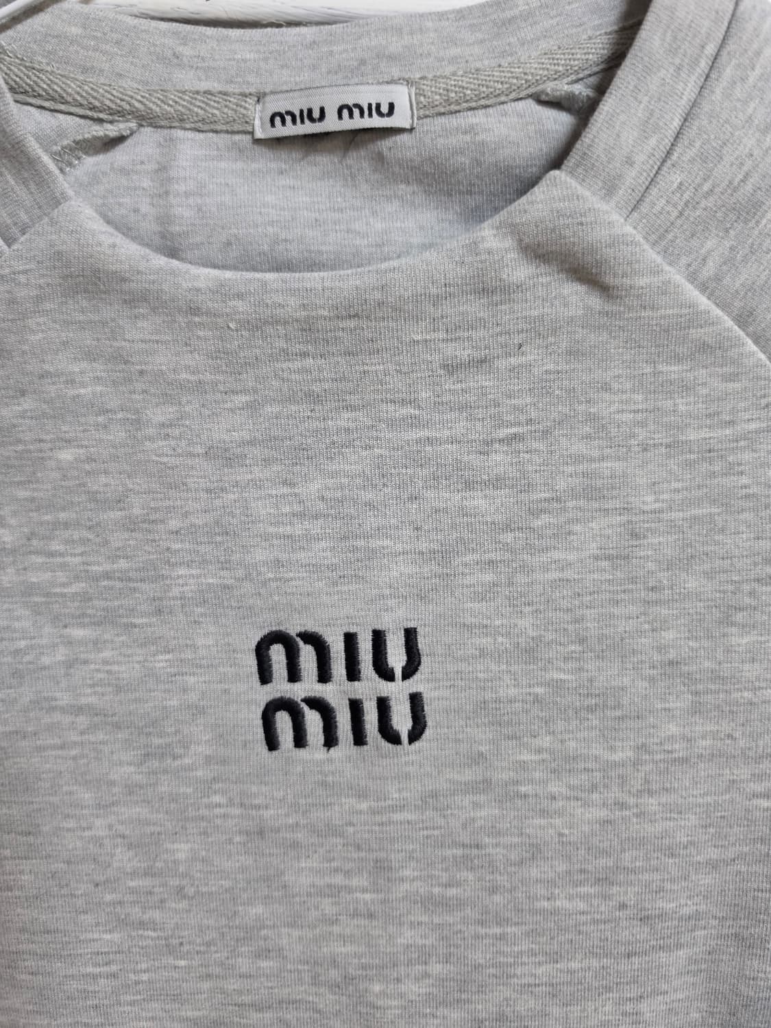 미우미우로고맨투맨 M 상품이미지3