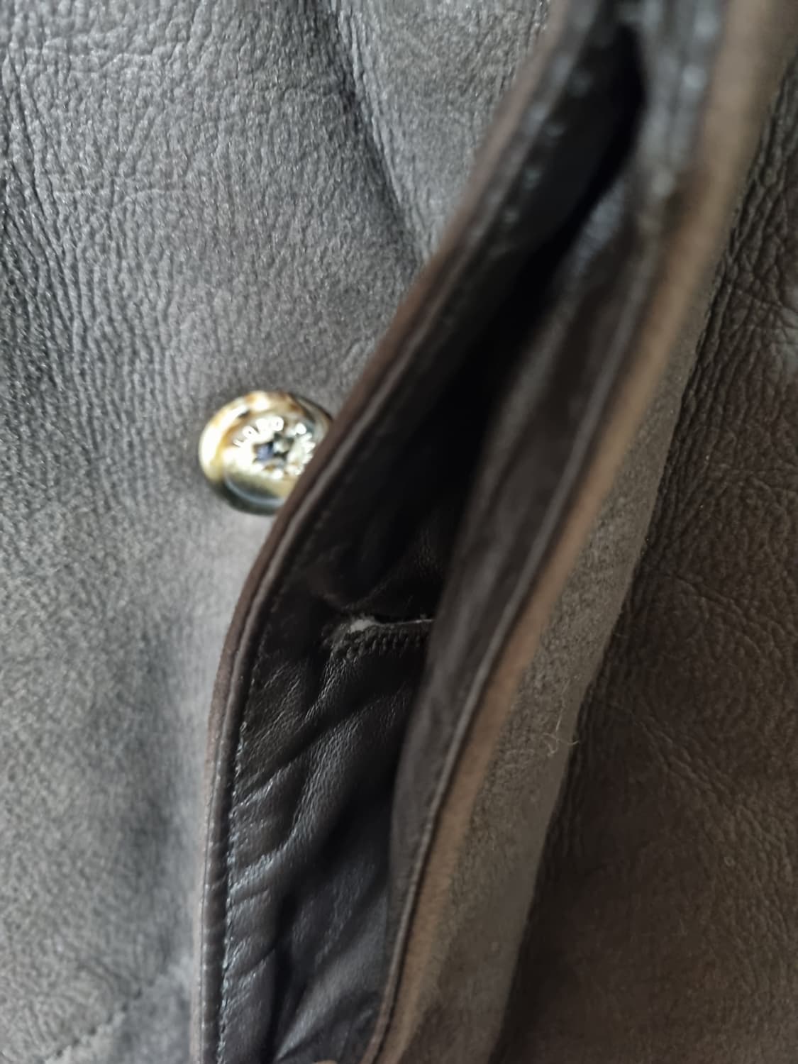 정품) 로로피아나 싱글 히든 버튼 무스탕 상품이미지4