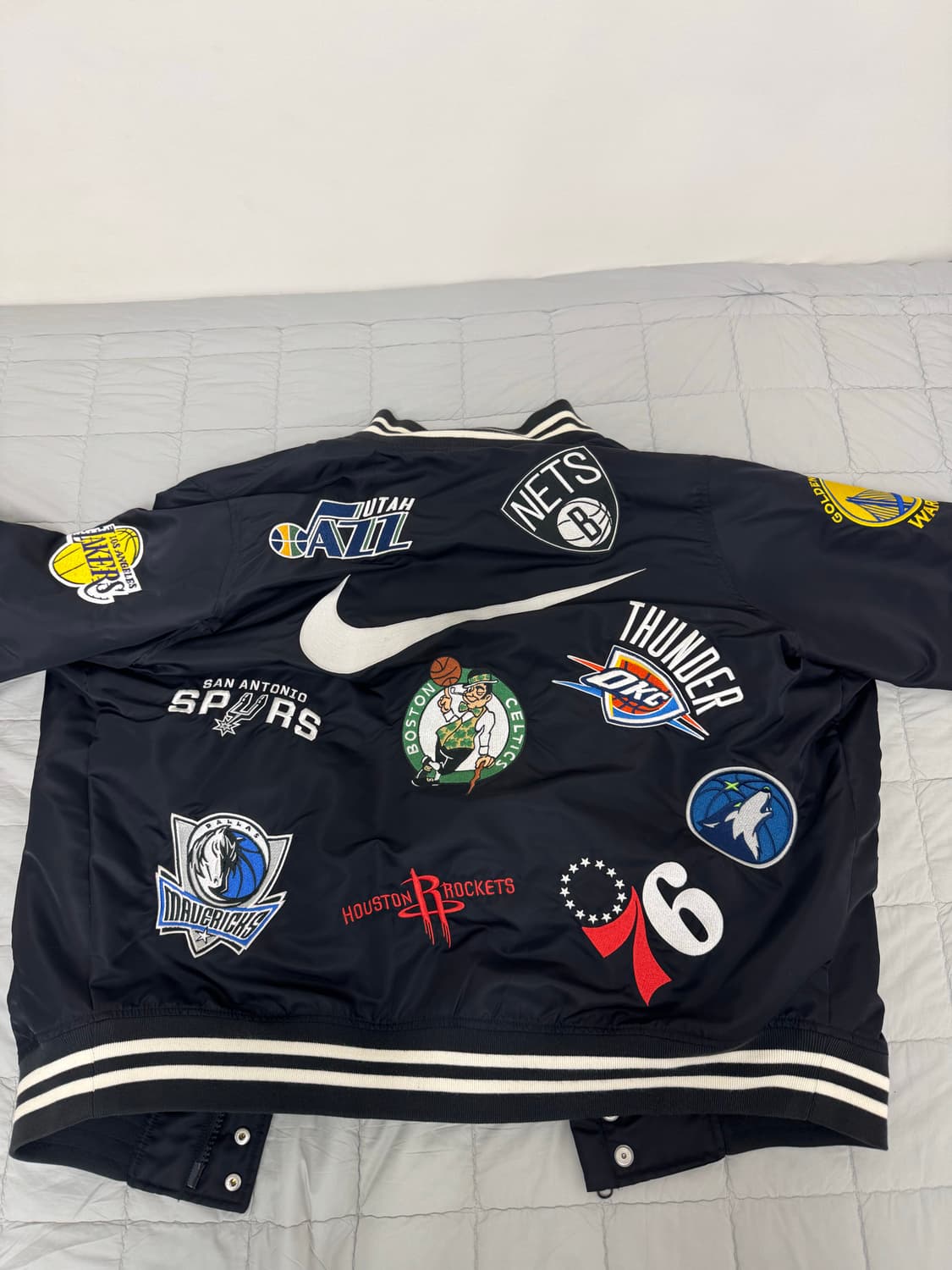 나이키nba 슈프림 콜라보 자켓 상품이미지1