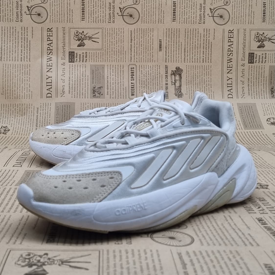 아디다스 오젤리아 여성운동화230 상품이미지1