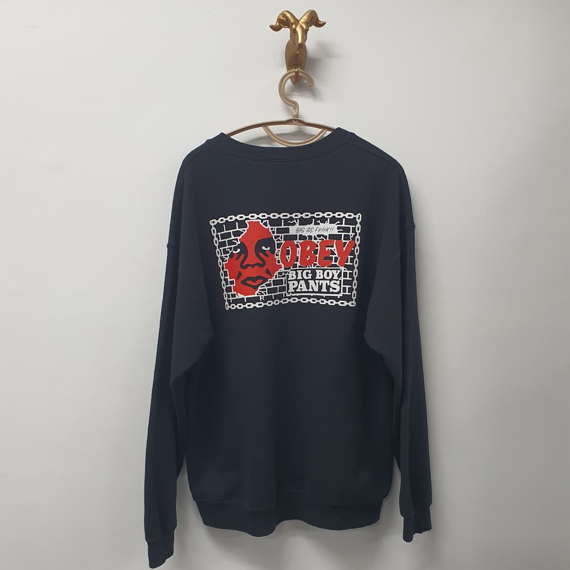 오베이 그래픽 스웻셔츠 상품이미지2