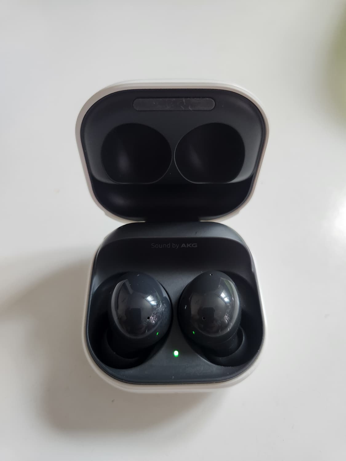 갤럭시 버즈2  상품이미지2