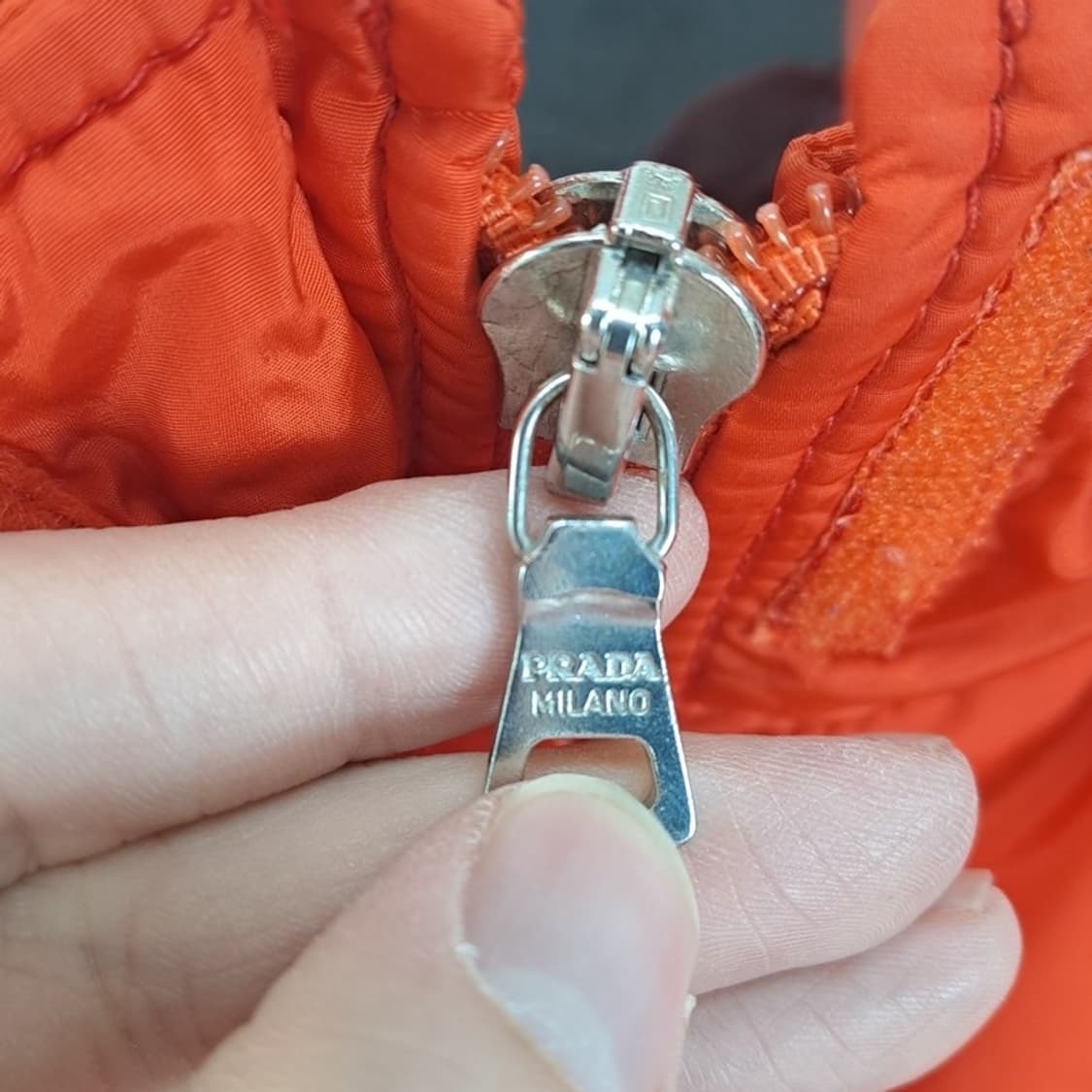 프라다 덕다운 롱패딩 상품이미지3