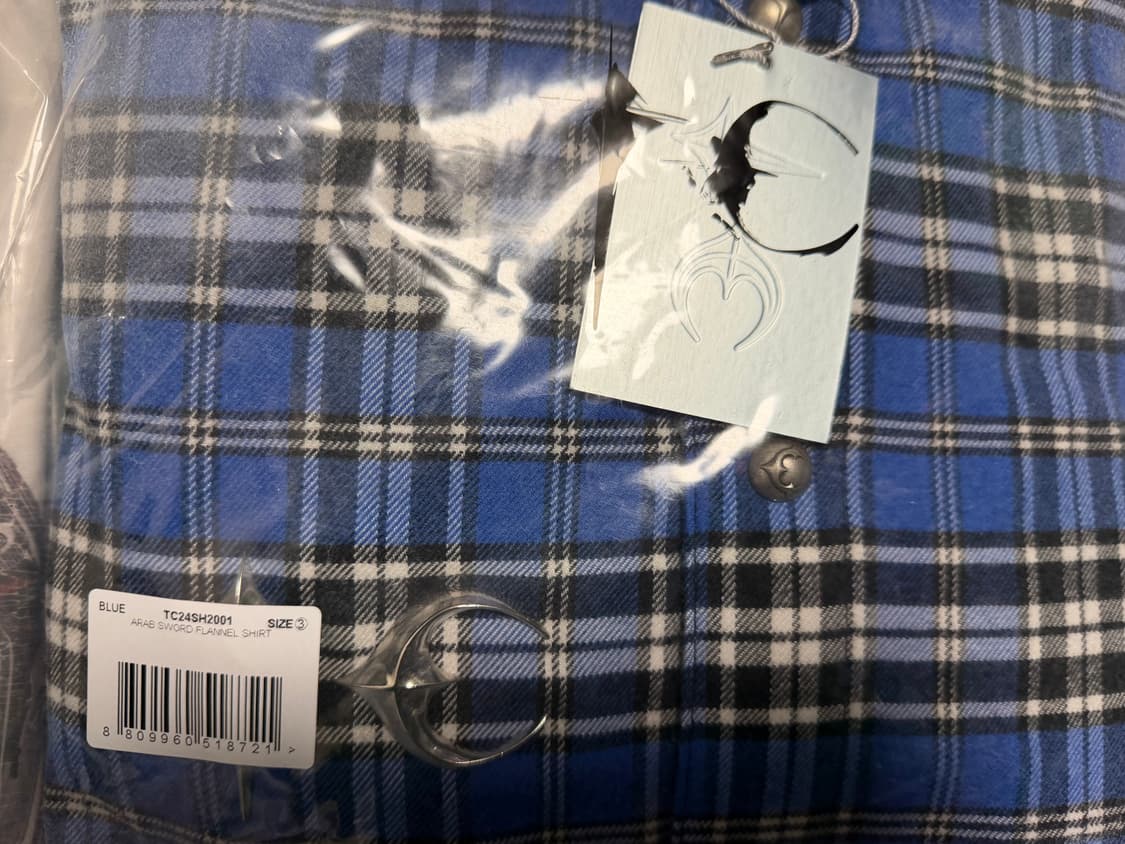 떠그클럽 아랍 소드 플란넬 셔츠 -3size- 미착용 새상품 상품이미지8