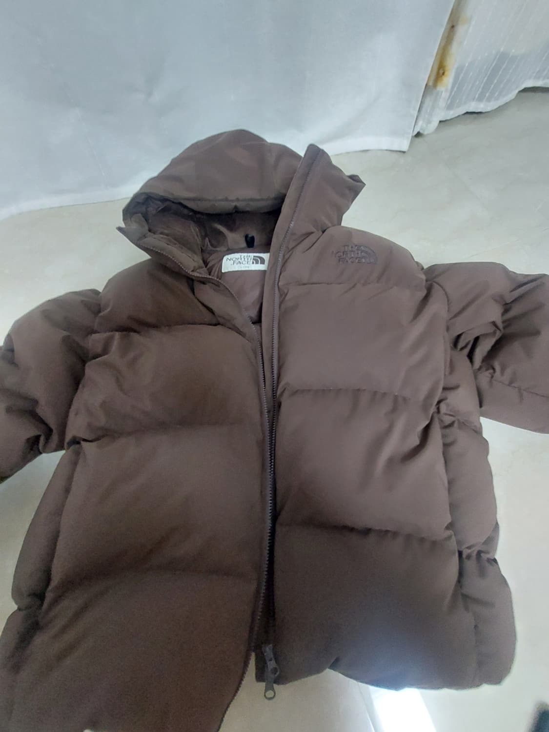 노스페이스 패딩 화이트라벨 프리무브 상품이미지2