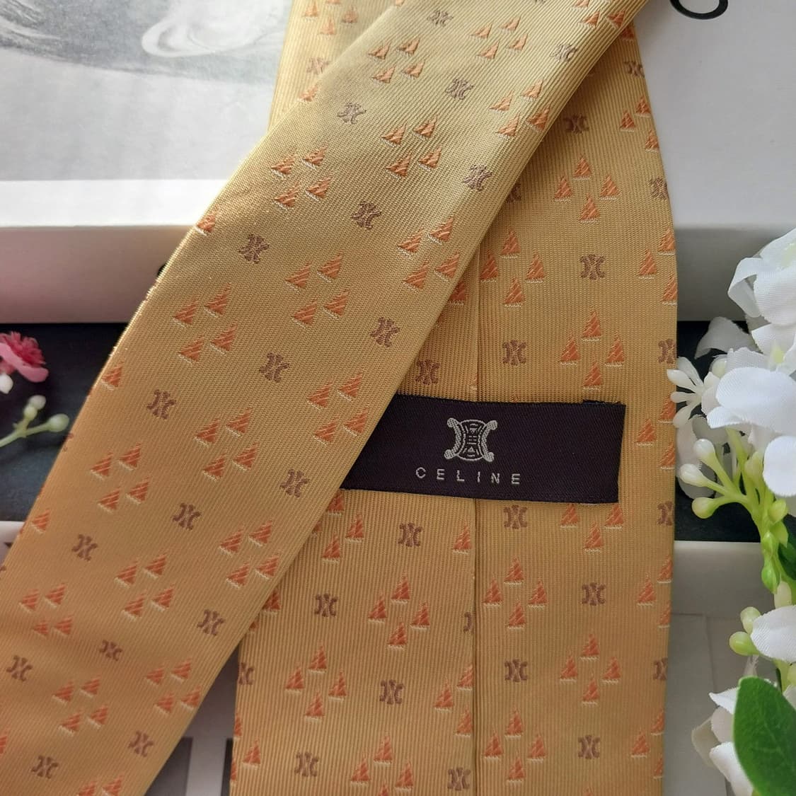 셀린느 실크 옐로우 트리오페&요트 넥타이 9.1cm A+등급 K1556
 상품이미지7