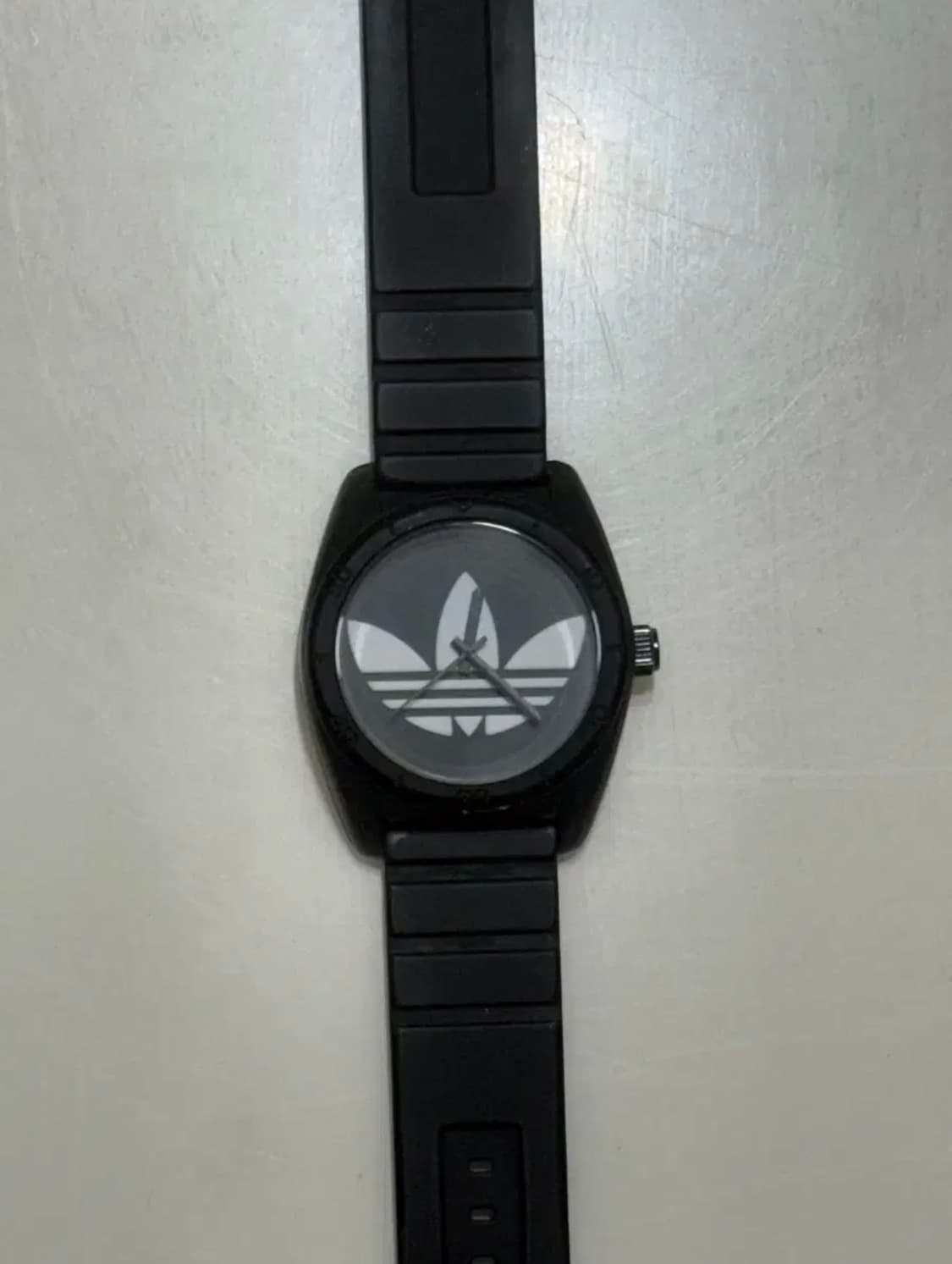 아디다스 산티아고 시계 상품이미지1