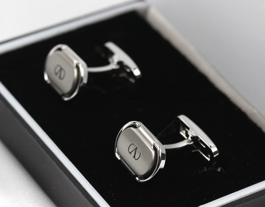 발렌티노 가라바니 A등급 남자 명품 커프스 상품이미지1