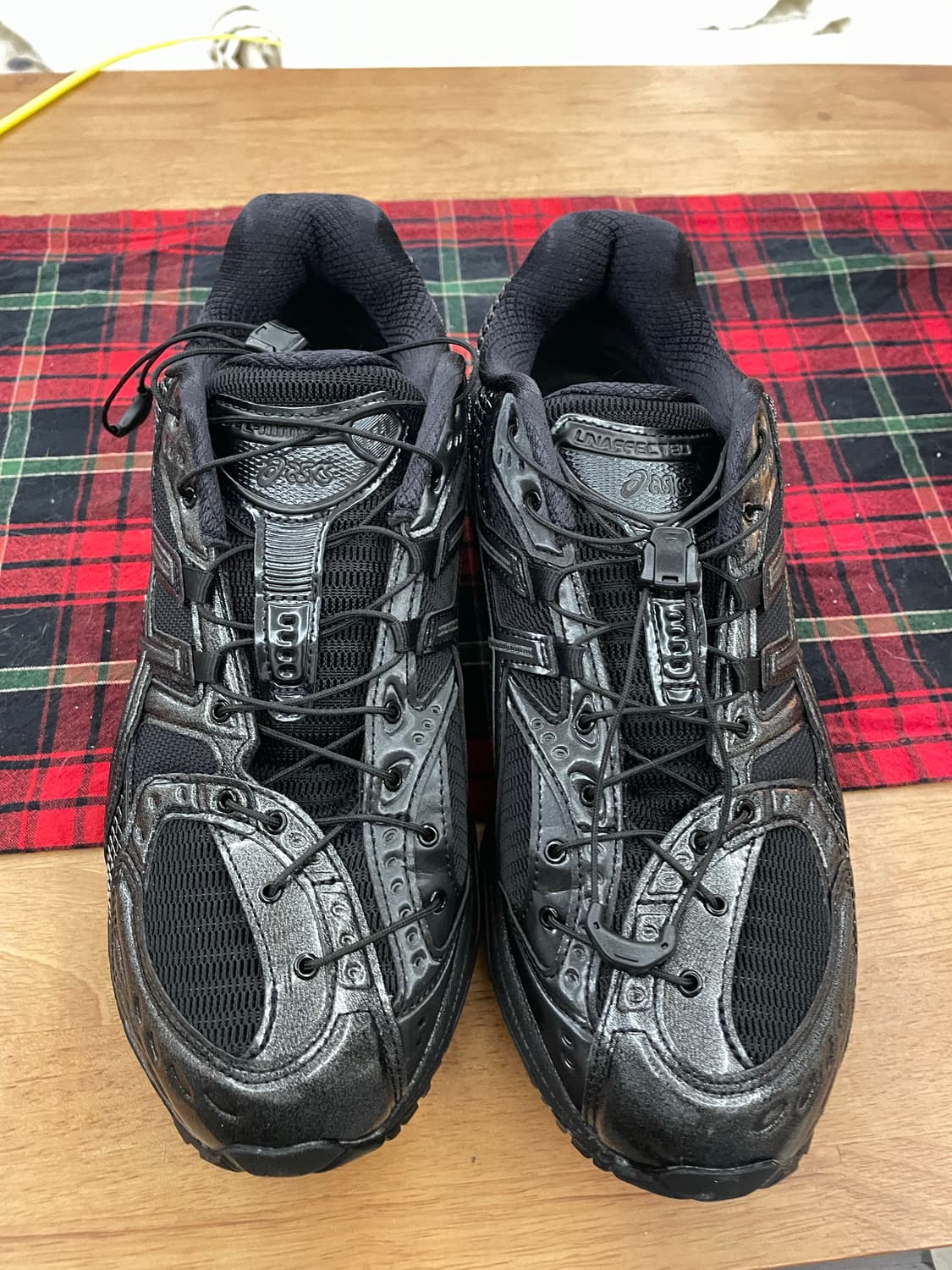 아식스 언어펙티드 젤 님버스 10.1 블랙 블랙 색상 280 상품이미지1