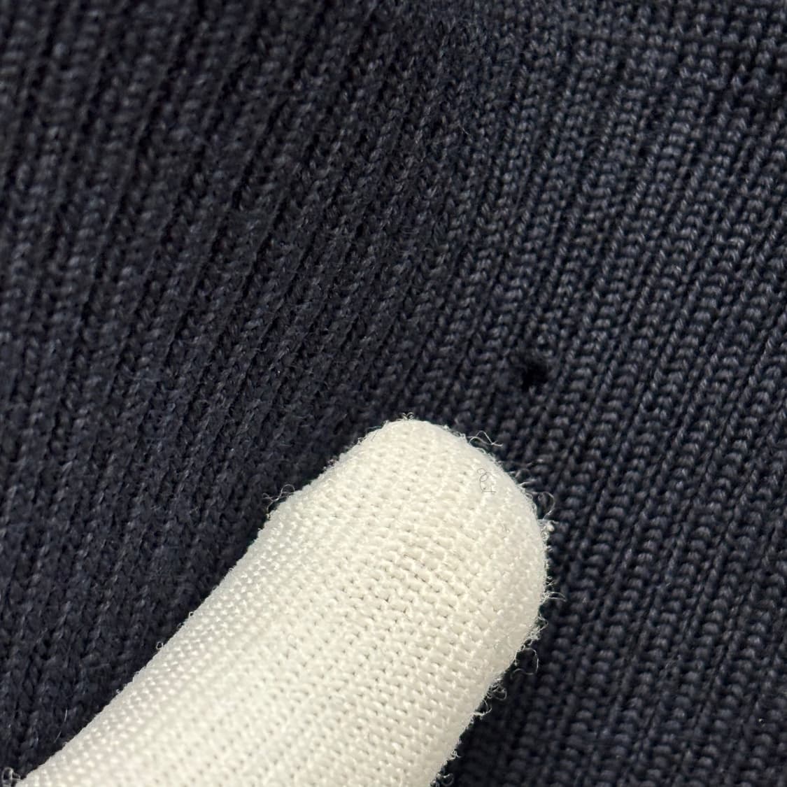 [42]톰브라운 사선완장 밀라노스티치 금장 가디건 상품이미지5