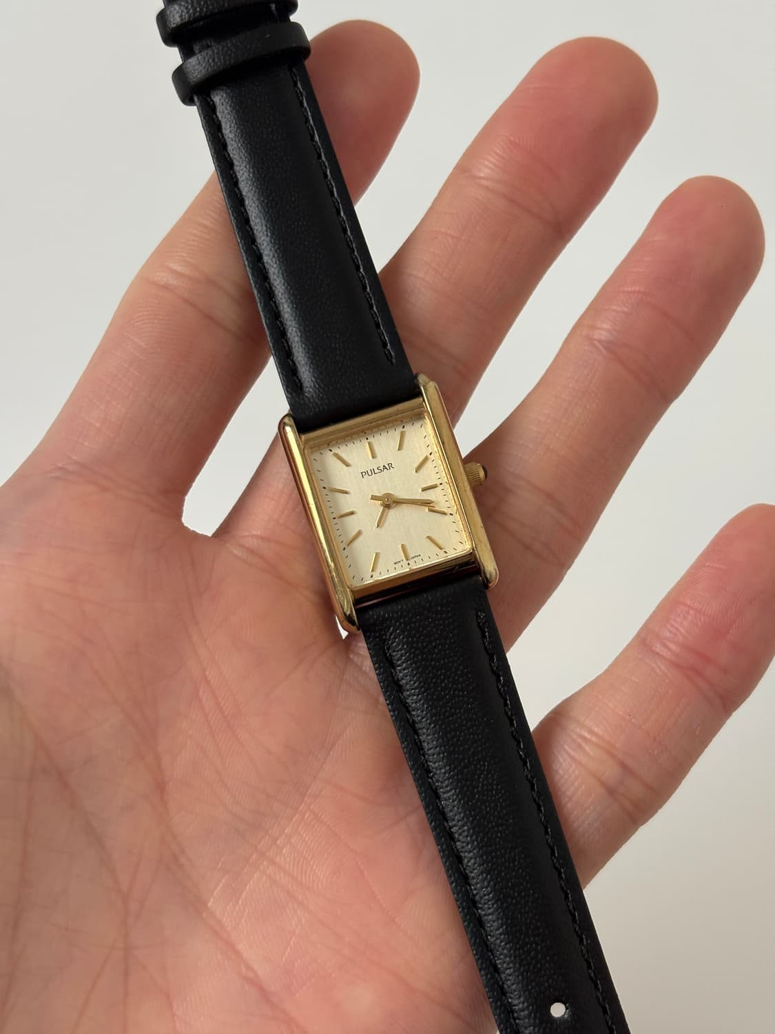 Pulsar - 1980s Gold Tank Ladies Quartz 상품이미지1