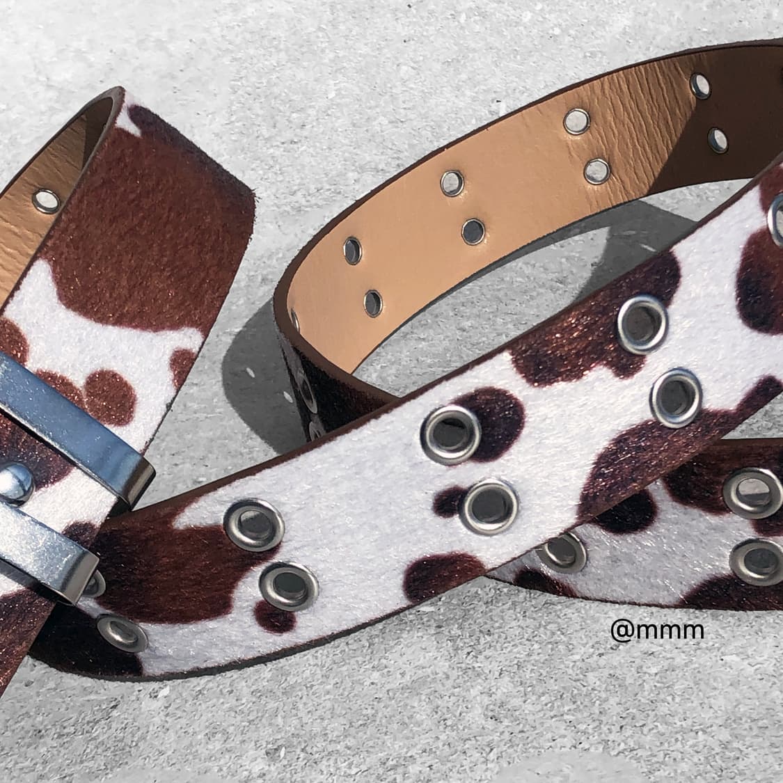 [Unisex] 카우헤어 더블 아일렛 송치 벨트 상품이미지6