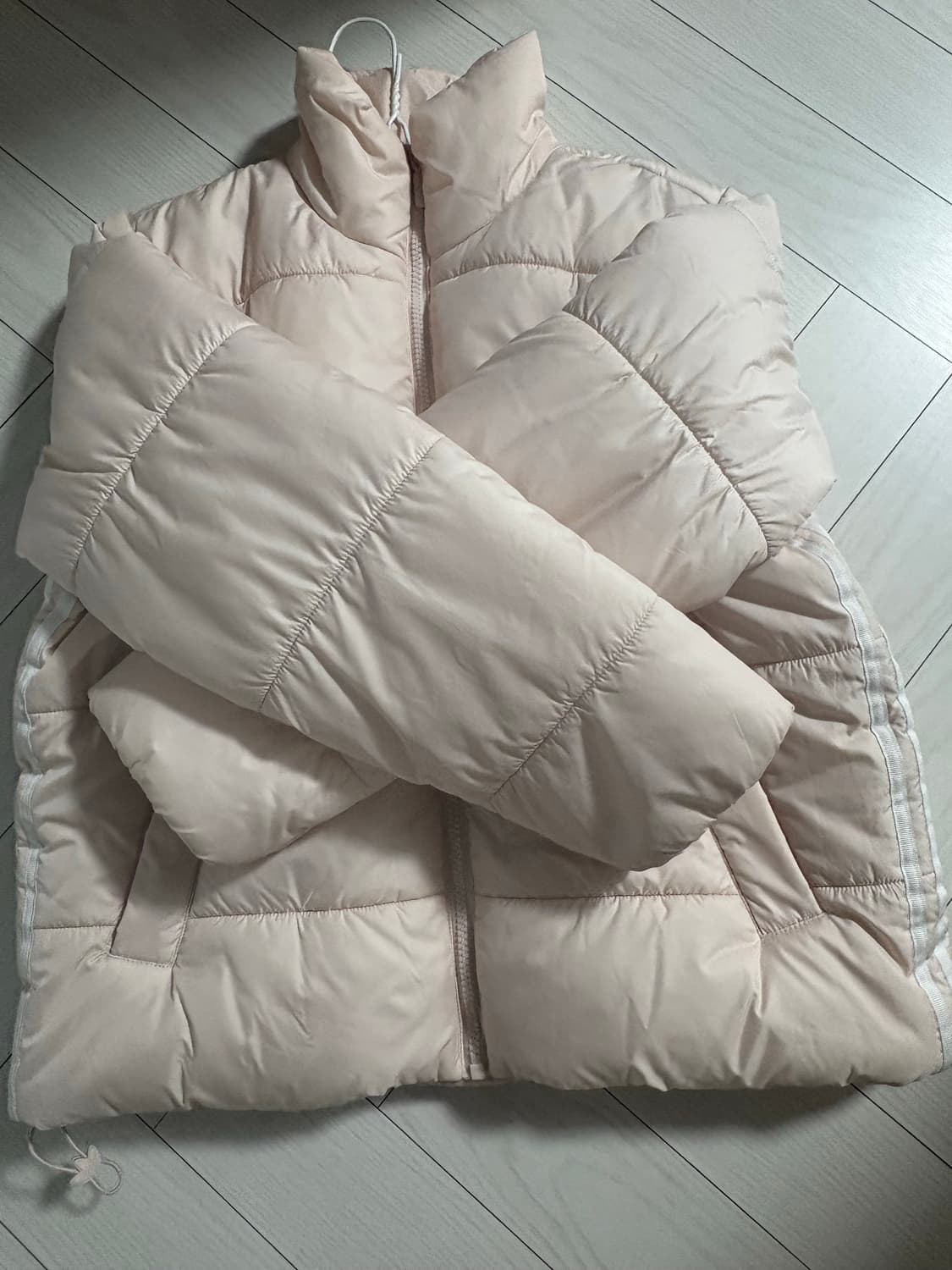 아디다스 핑크 숏패딩 상품이미지3