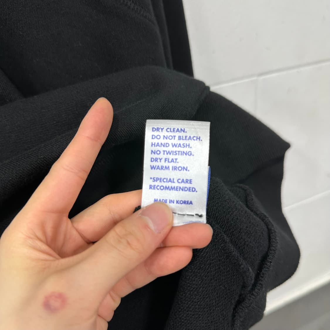 아더에러 스웻셔츠 상품이미지4