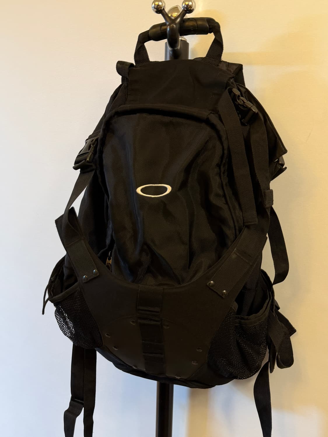 오클리 00‘s 테크니컬 백팩 상품이미지1