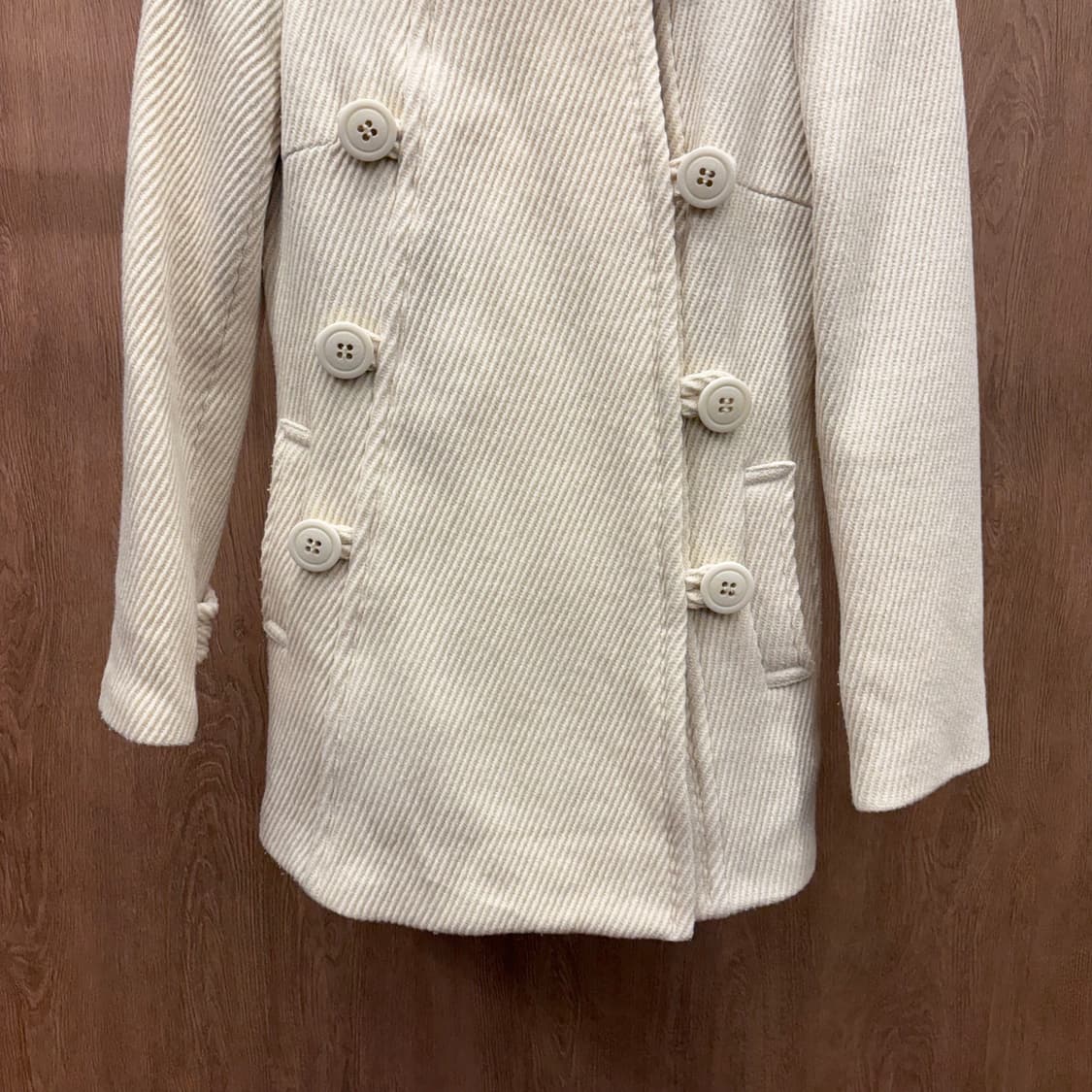 버버리 블루 라벨 후드 코트 더블 버튼 퍼 트리밍 포켓 디테일 아이보리 상품이미지5