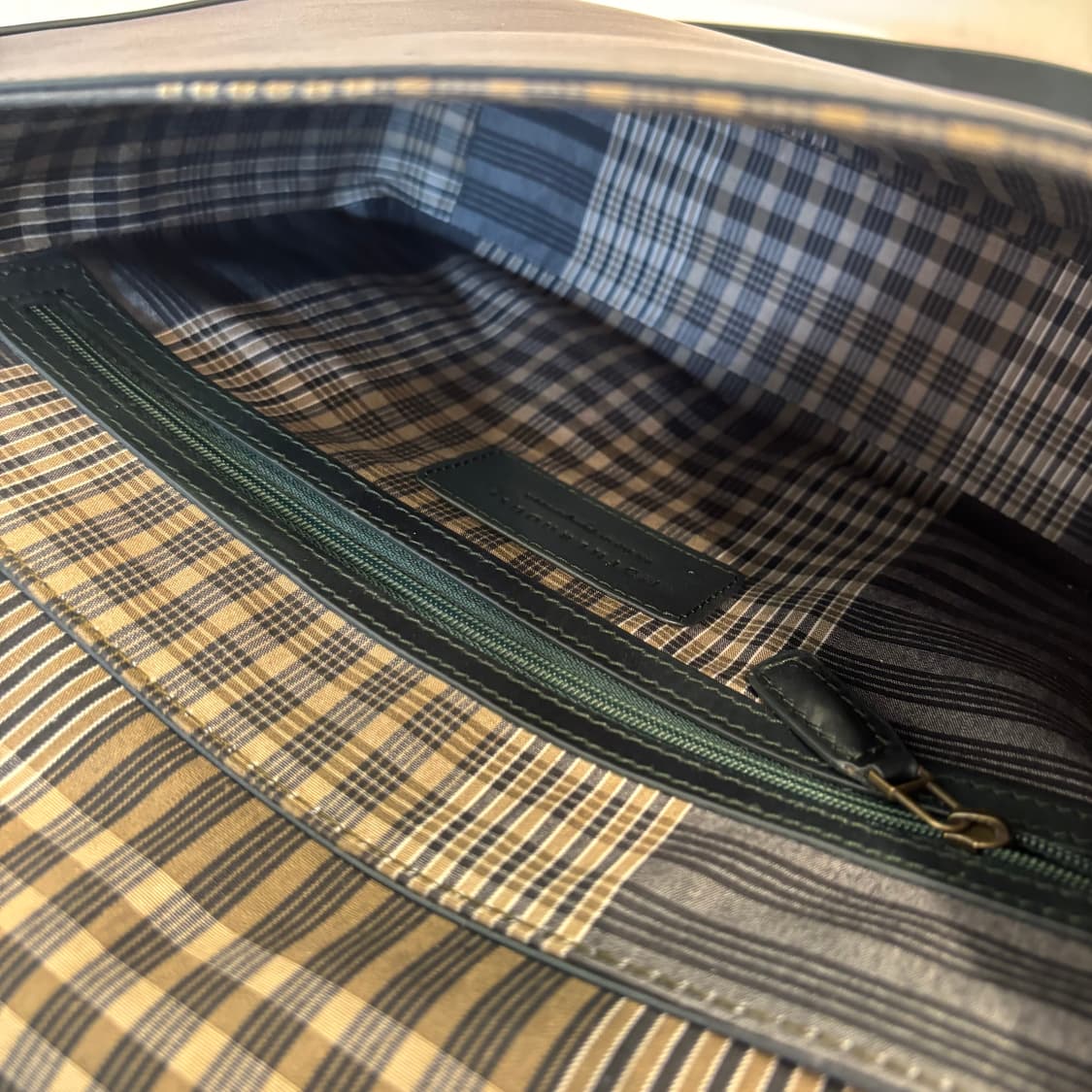 정품 MOTHERHOUSE 일본 가죽 크로스백     상품이미지10