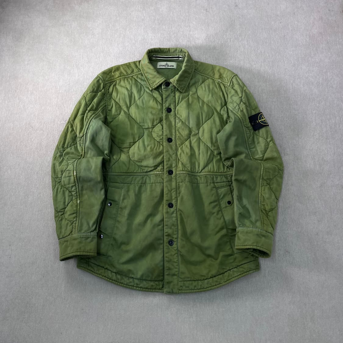 100 스톤아일랜드 가먼트 퀄팅 오버 셔츠 자켓 상품이미지1