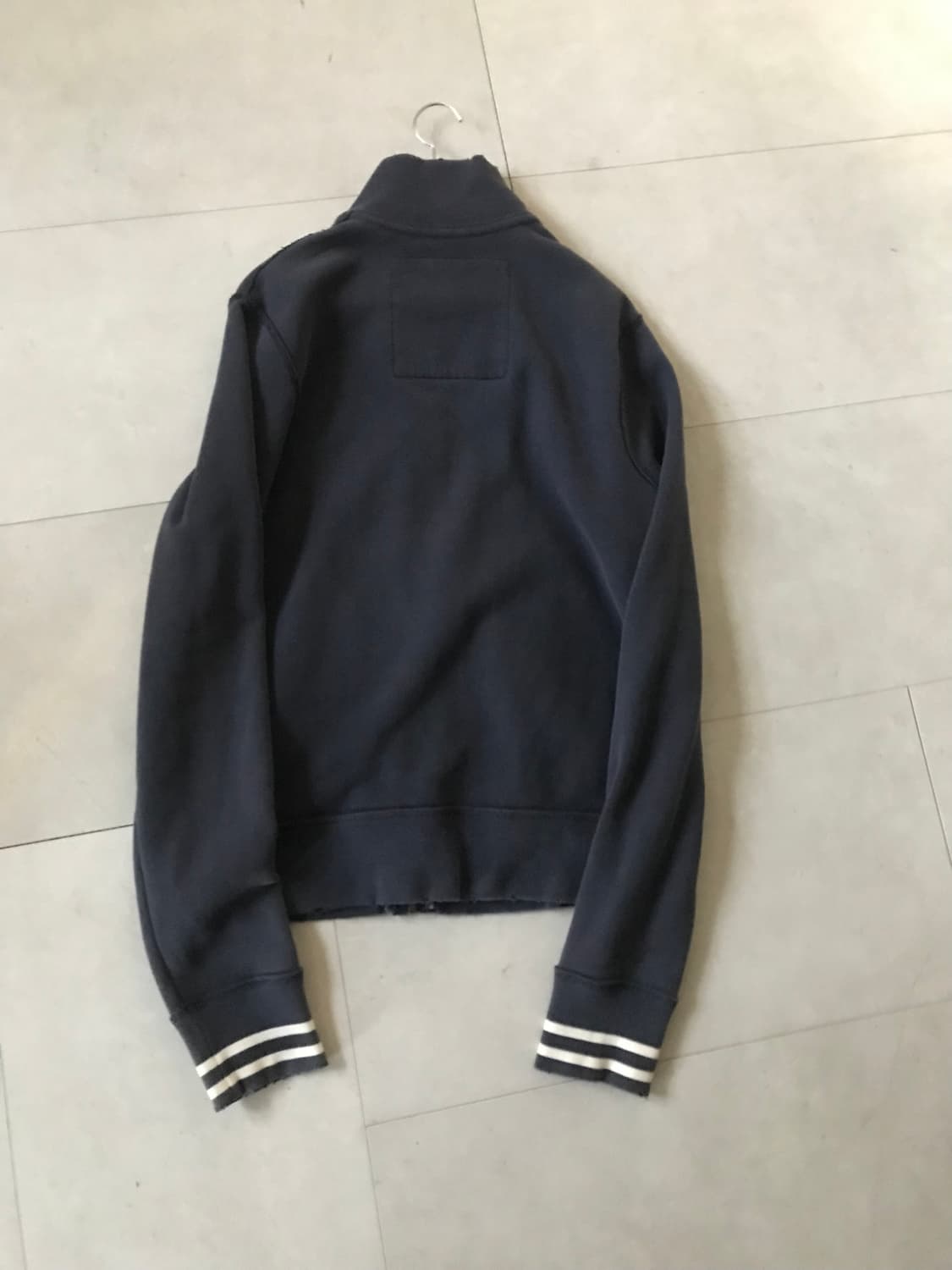 홀리스터 네이비 면집업 상품이미지9