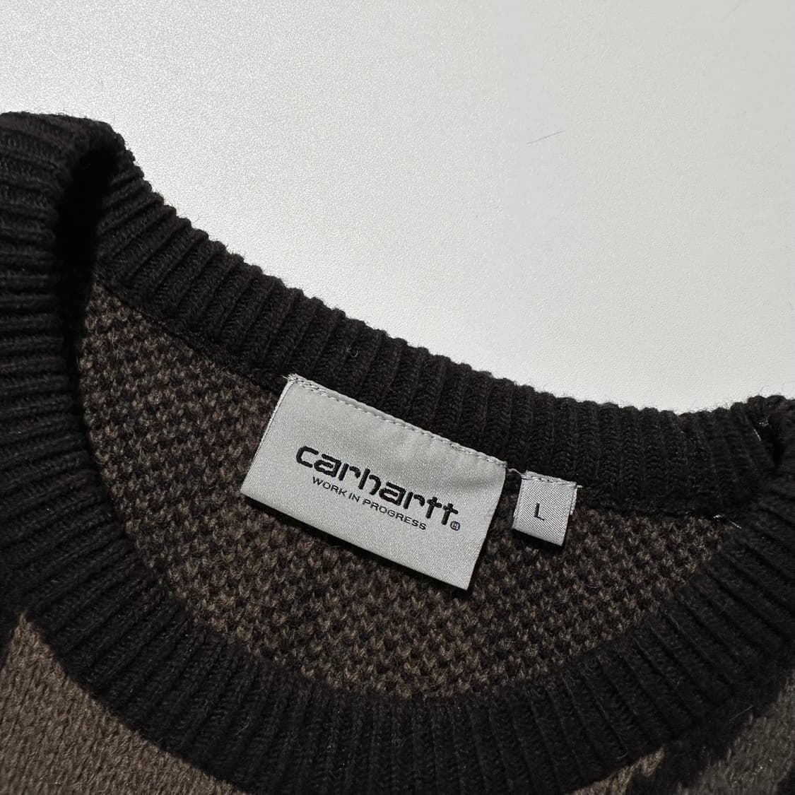 칼하트 아치로고 카모 라운드 니트 상품이미지5