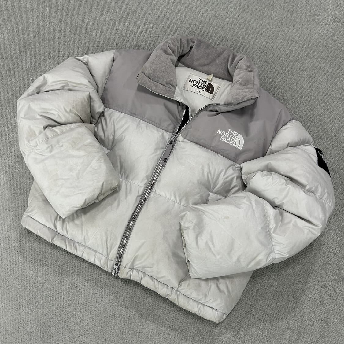 노스페이스 신형 눕시 패딩 아이보리/회색 m 상품이미지1