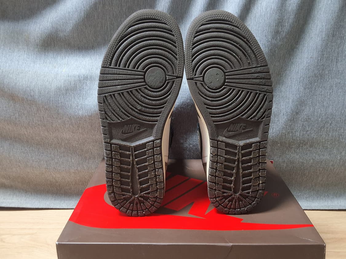 조던1 트래비스스캇 모카 하이  상품이미지5