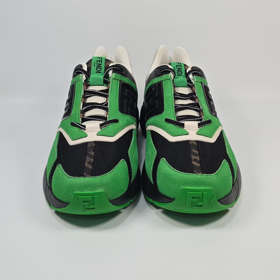 펜디 패스터 트레이너 스니커즈 ( 300 ) 상품이미지2