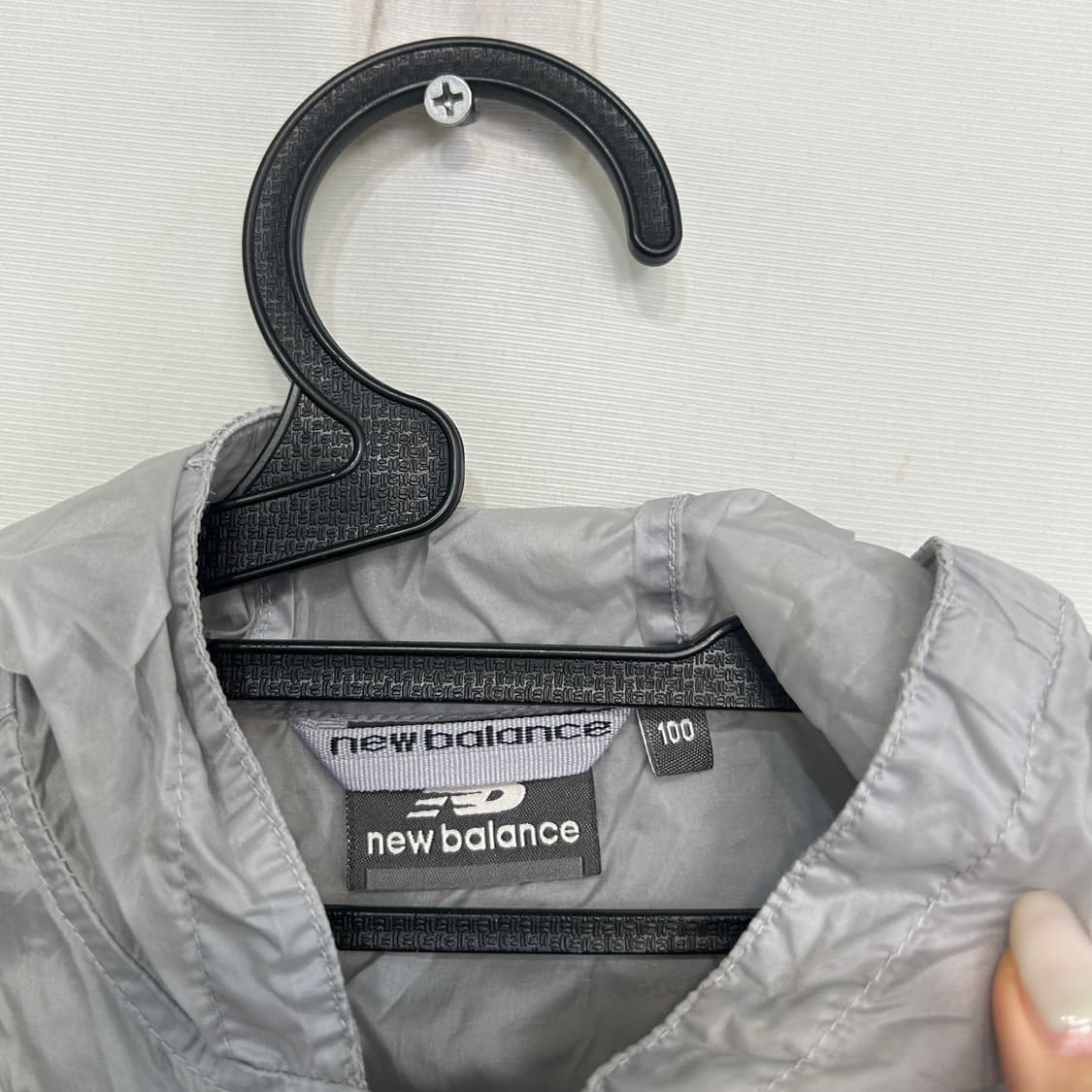 뉴발란스 키즈 바람막이 100 상품이미지2