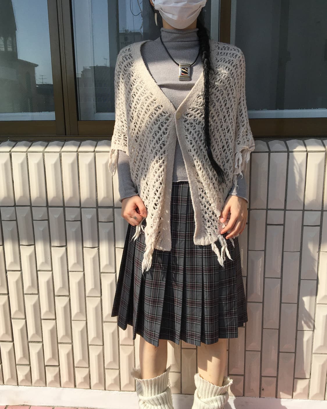 Fringe knit cape 상품이미지1