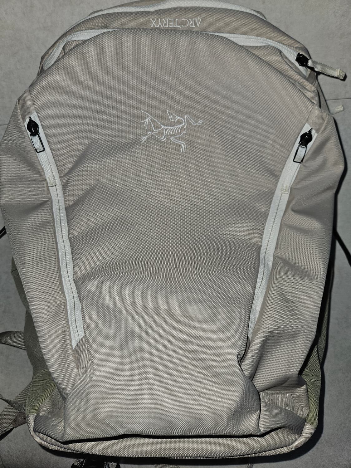아크테릭스 맨티스 26 백팩 스모크 블러프 상품이미지8