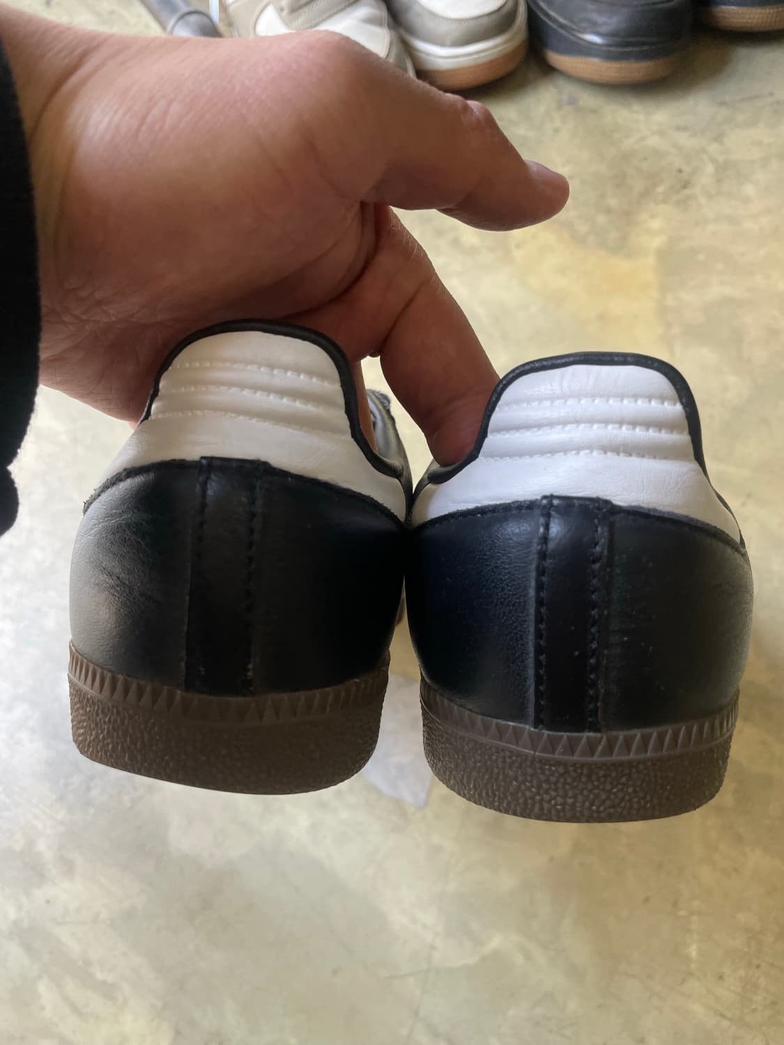 아디다스 삼바 OG 블랙 화이트 검 240 상품이미지5