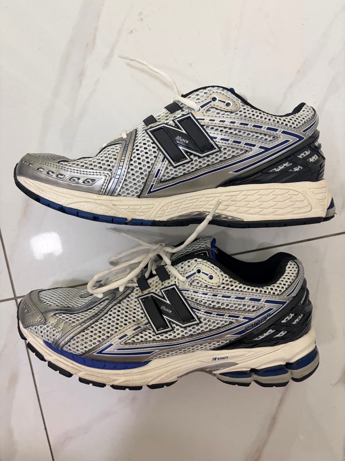 뉴발란스 1906 실버메탈릭 270 상품이미지5