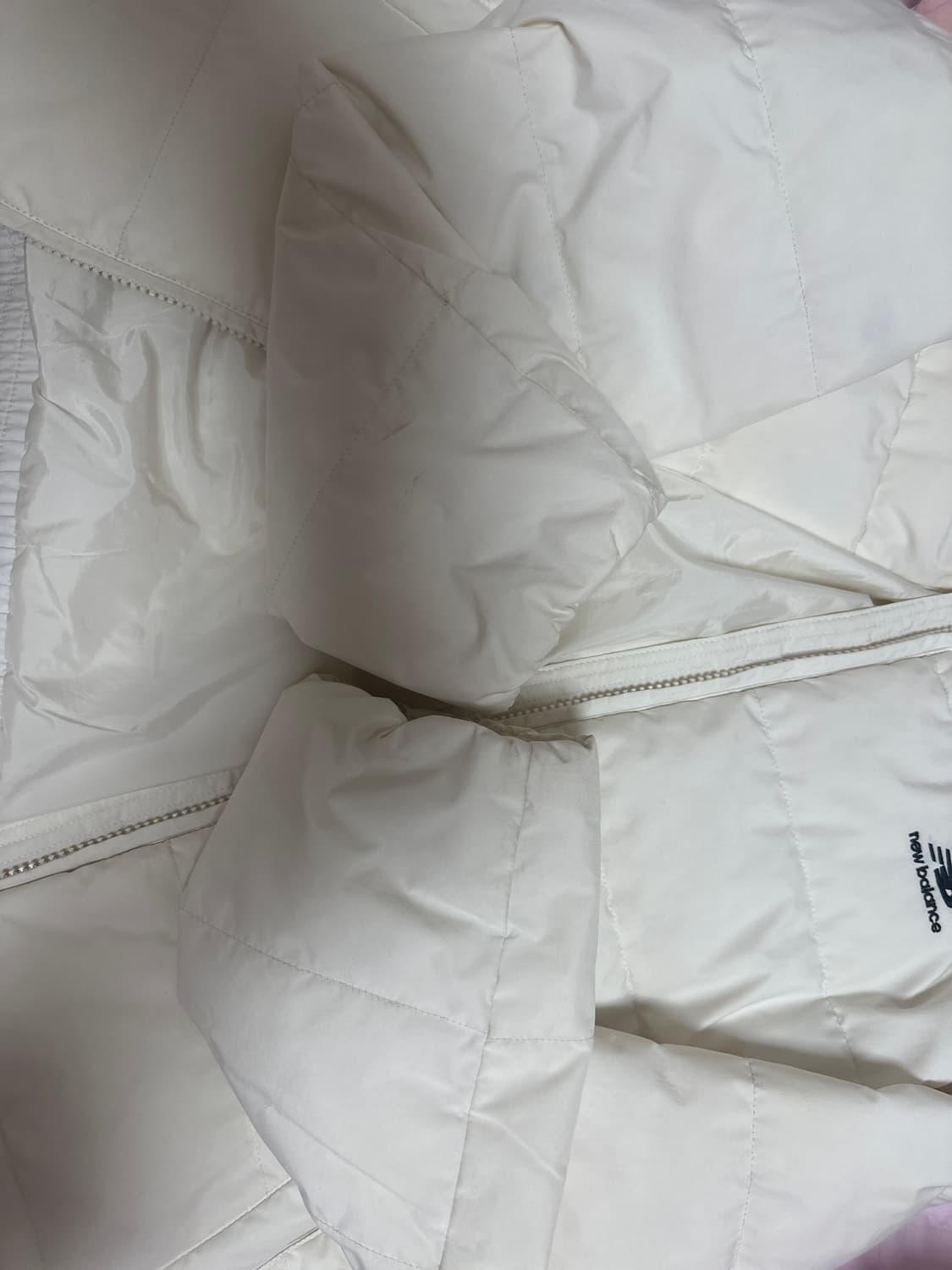 뉴발란스 경량패딩 상품이미지4