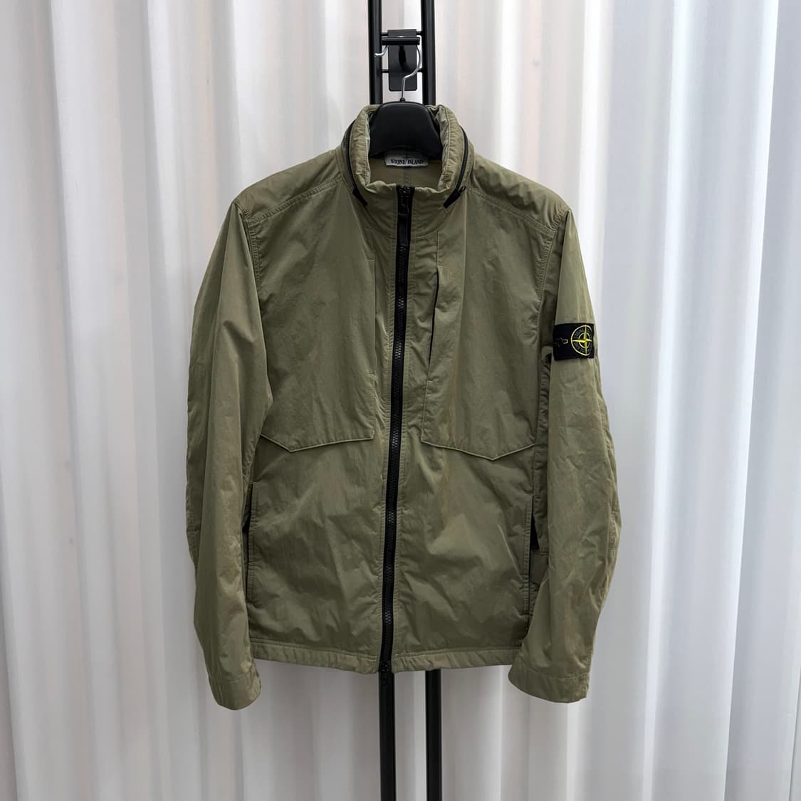 [백화점판/ XL] 스톤아일랜드 나일론메탈 플락 자켓 상품이미지1