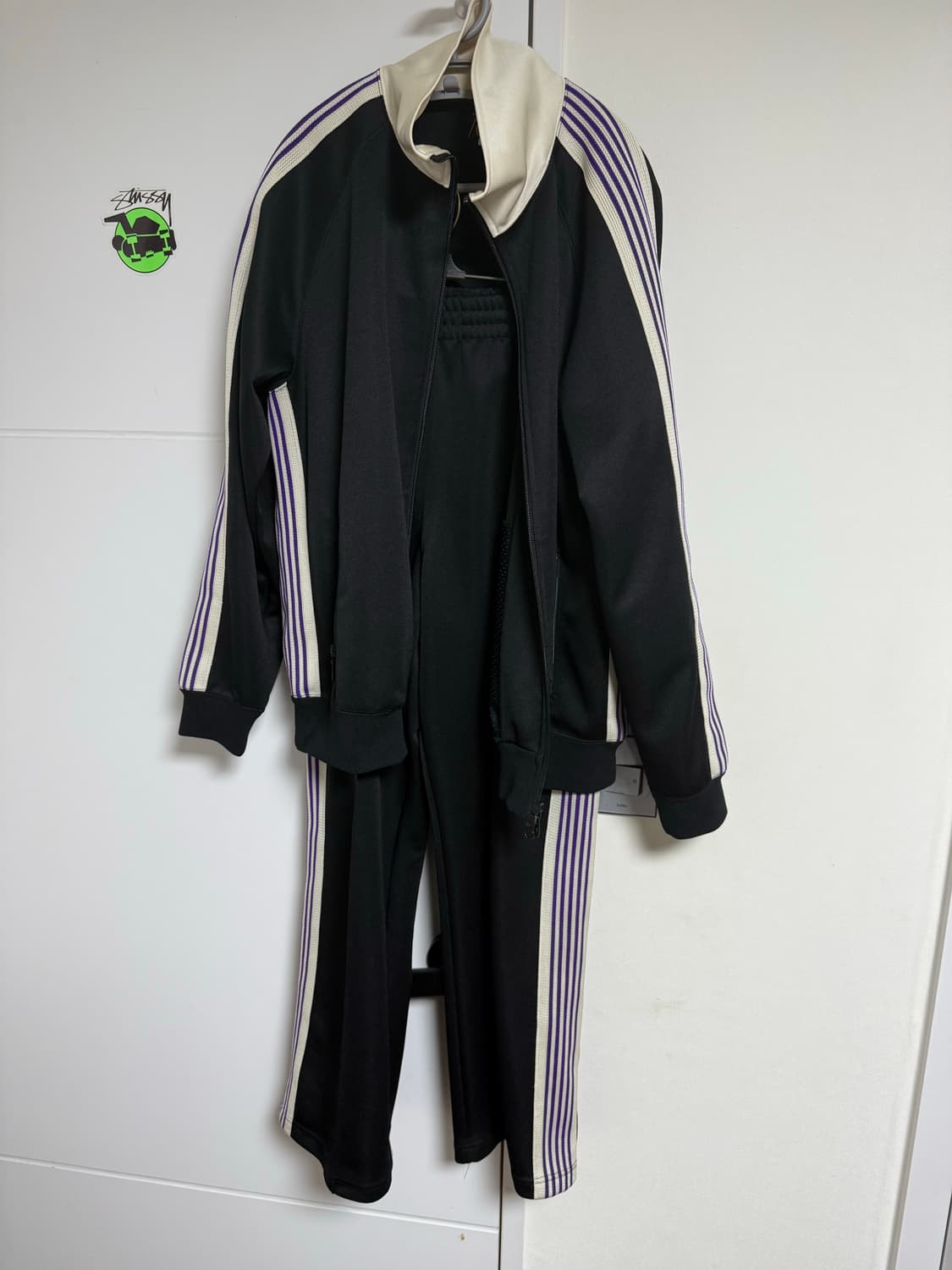 니들스 트랙 셋업 m 상품이미지1