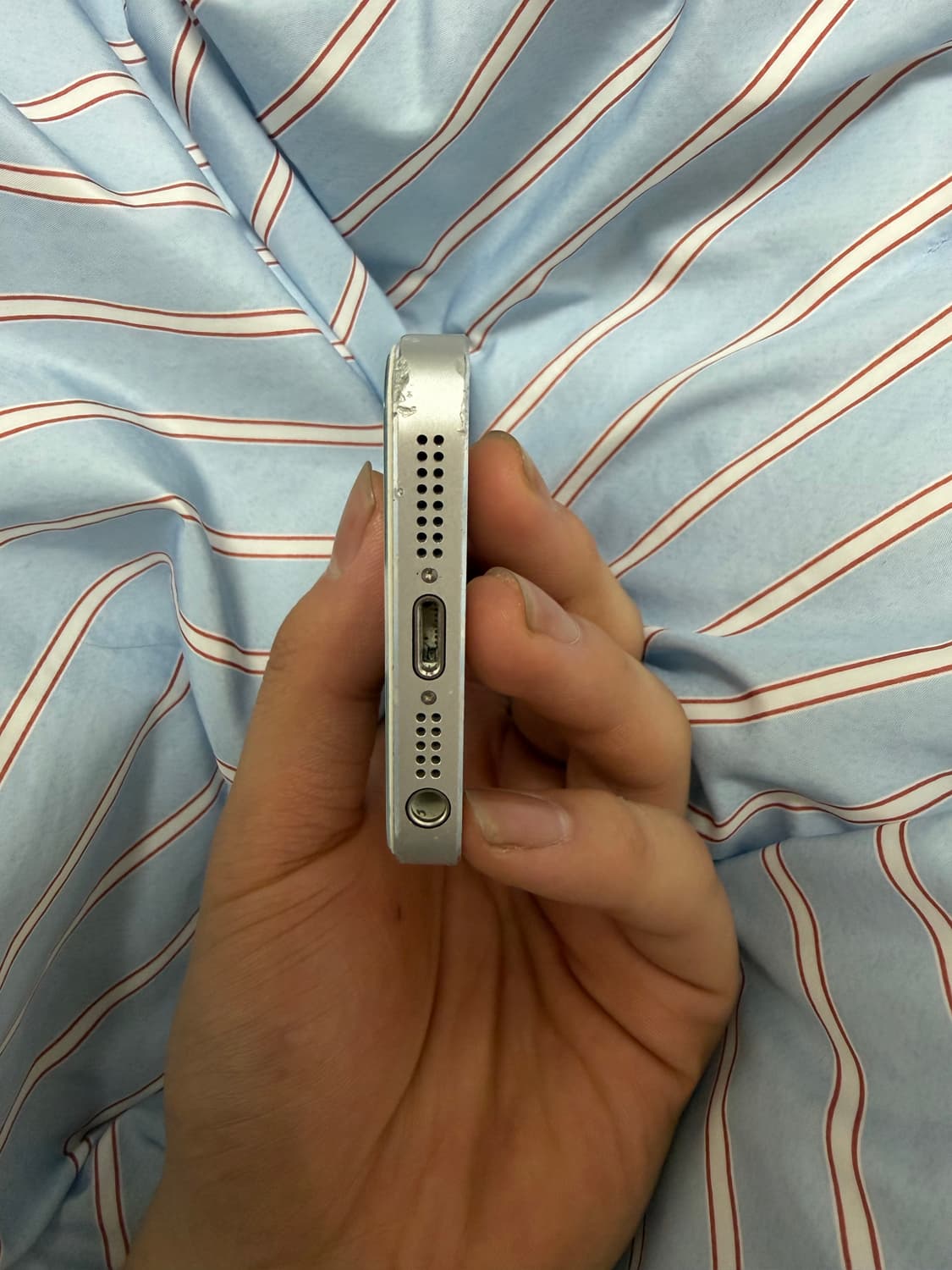 아이폰 5s 화이트 ❄사진꿀템❄️ 상품이미지4