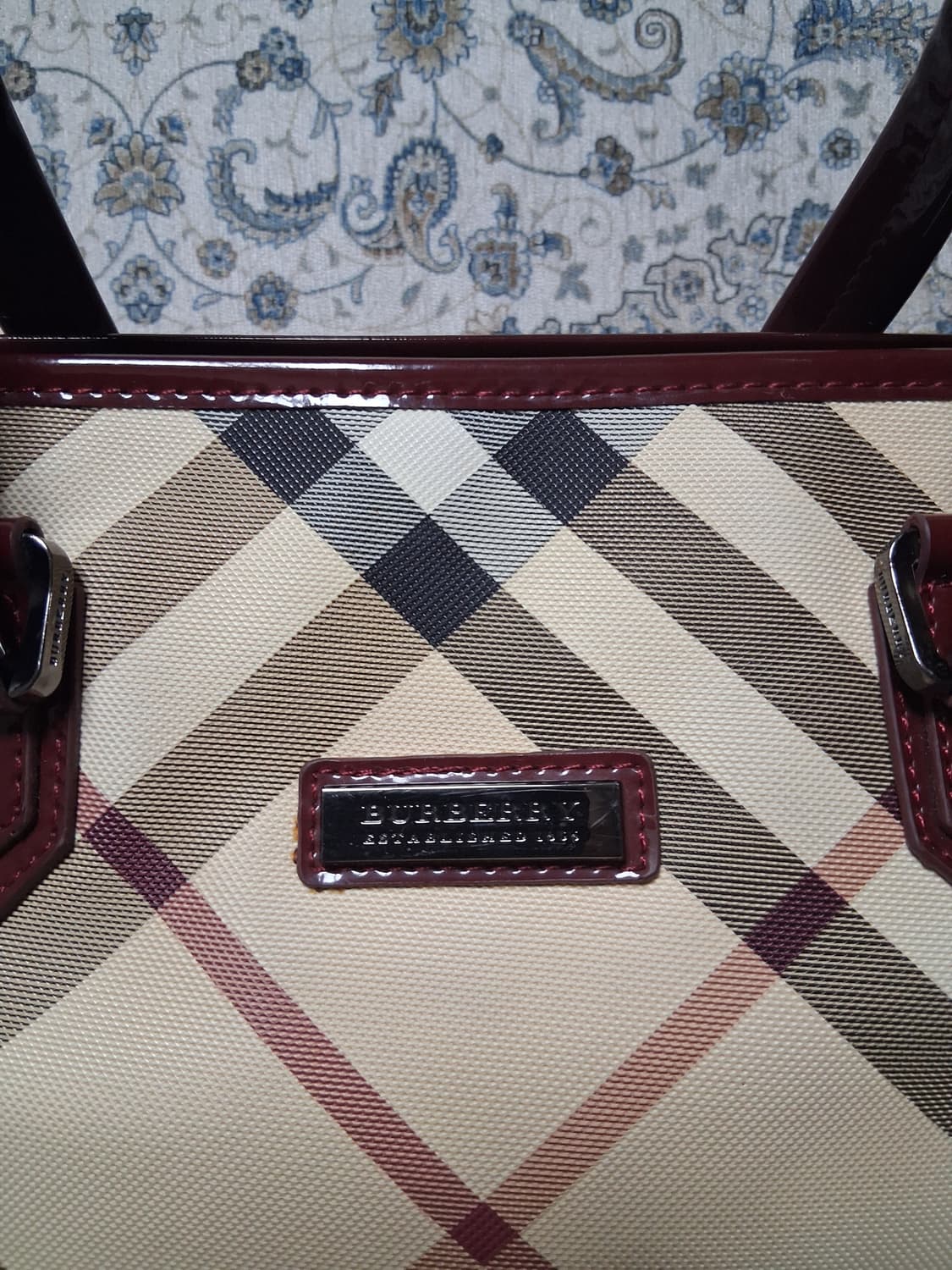 버버리노바체크숄더백 상품이미지3