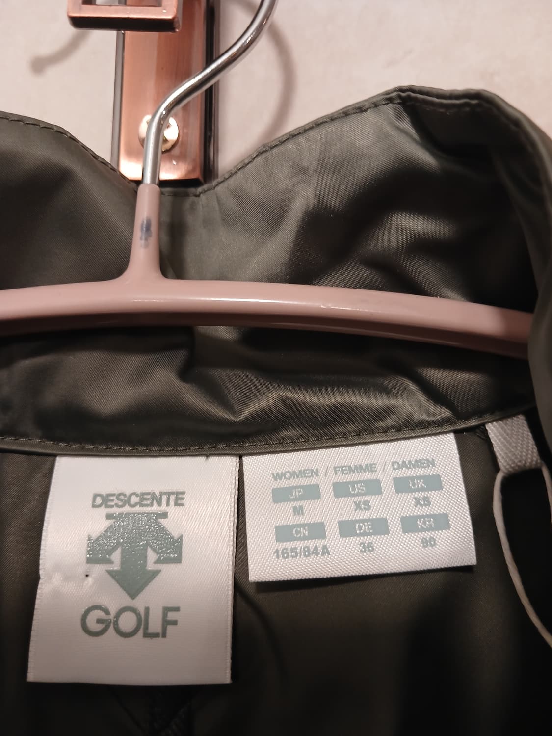 데상트 골프 정품 여성 아노락 바람막이 티 M 사이즈 상품이미지2