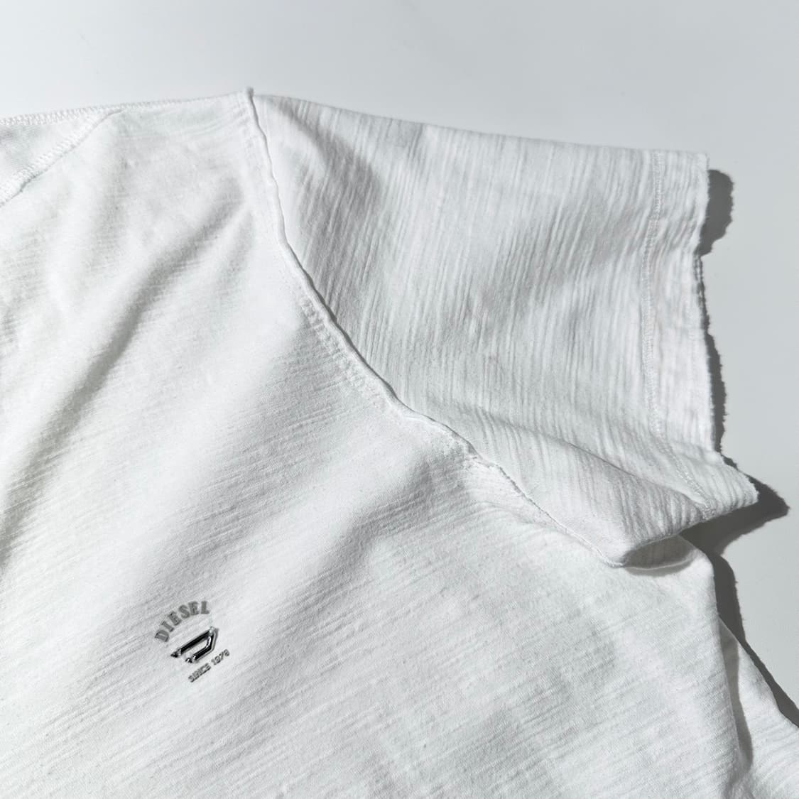 디젤 로고 V넥 반팔 티셔츠 상품이미지6