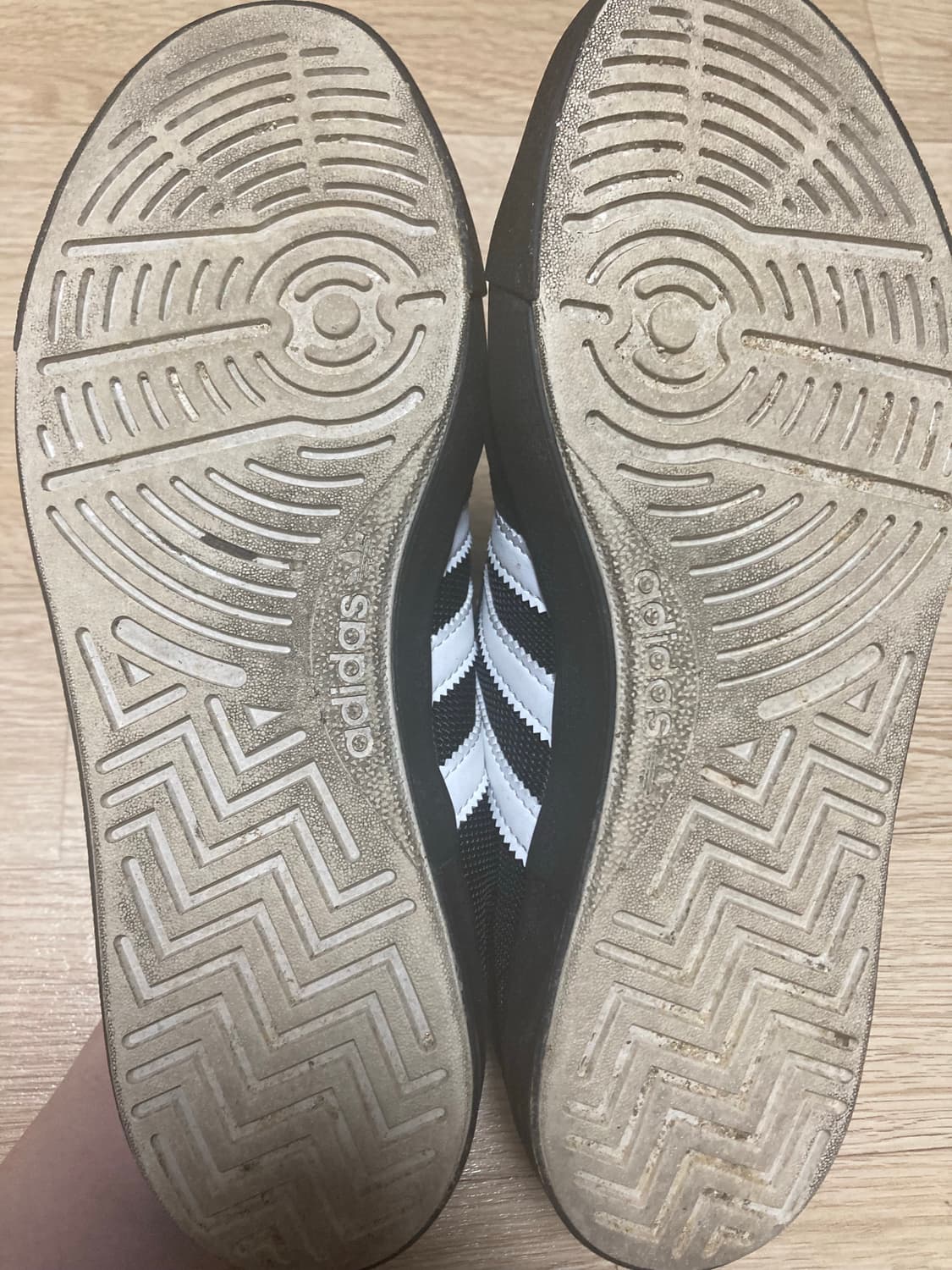아디다스 노라 275 상품이미지5