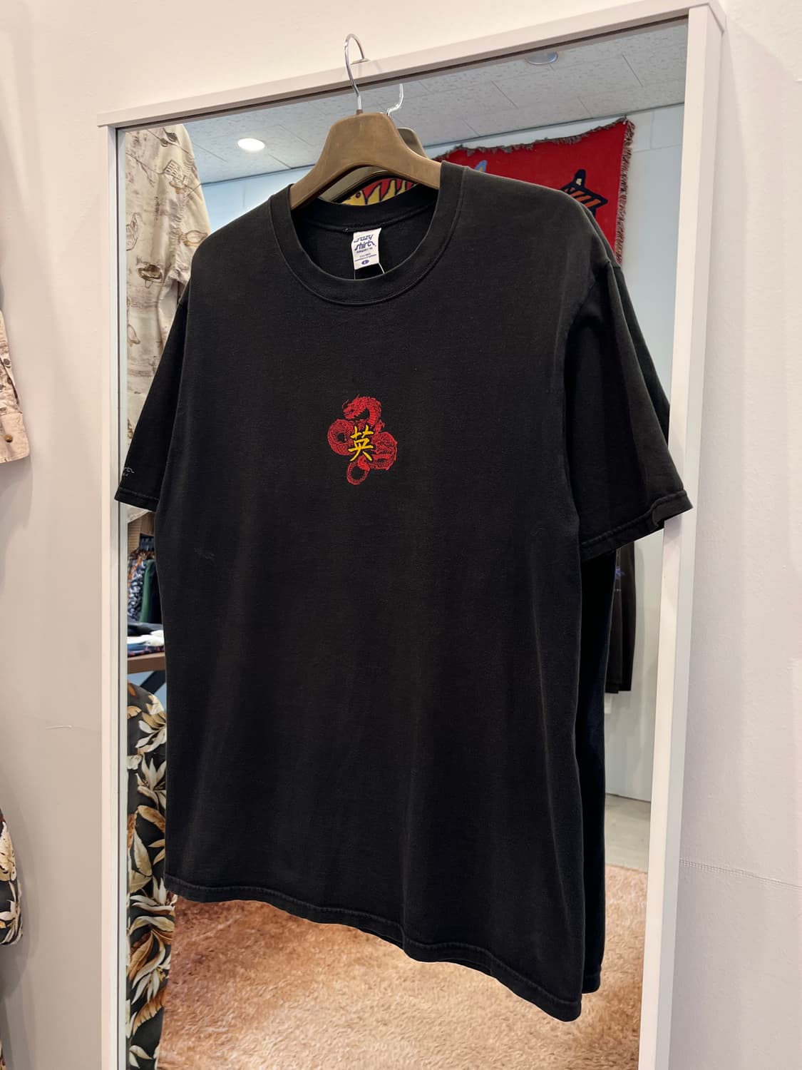 Crazy Shirts 빈티지 드래곤 프린팅 반팔 티셔츠 상품이미지1