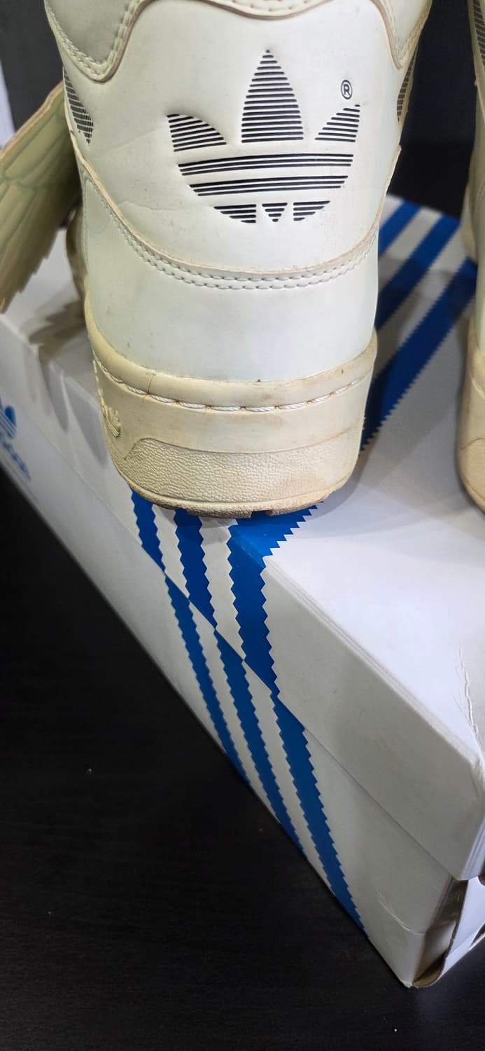 Jeremy Scott Wings Glow in the Dark 상품이미지7