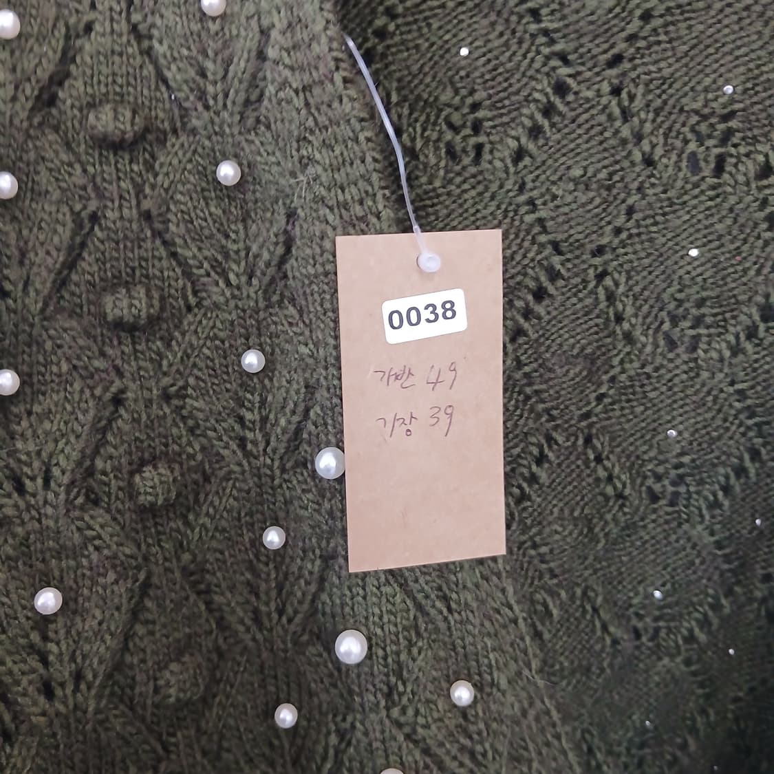 ZARA 진주 장식 니트 풀오버 카키색 상품이미지8