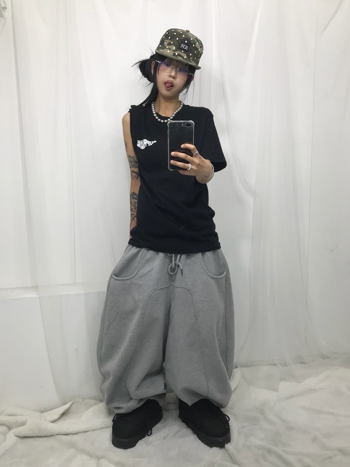 < Supreme Cold World T-shirt - 16Ss > 상품이미지2
